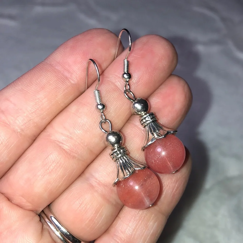 Cherry Quartz Stone Pendant Fishhook Earrings